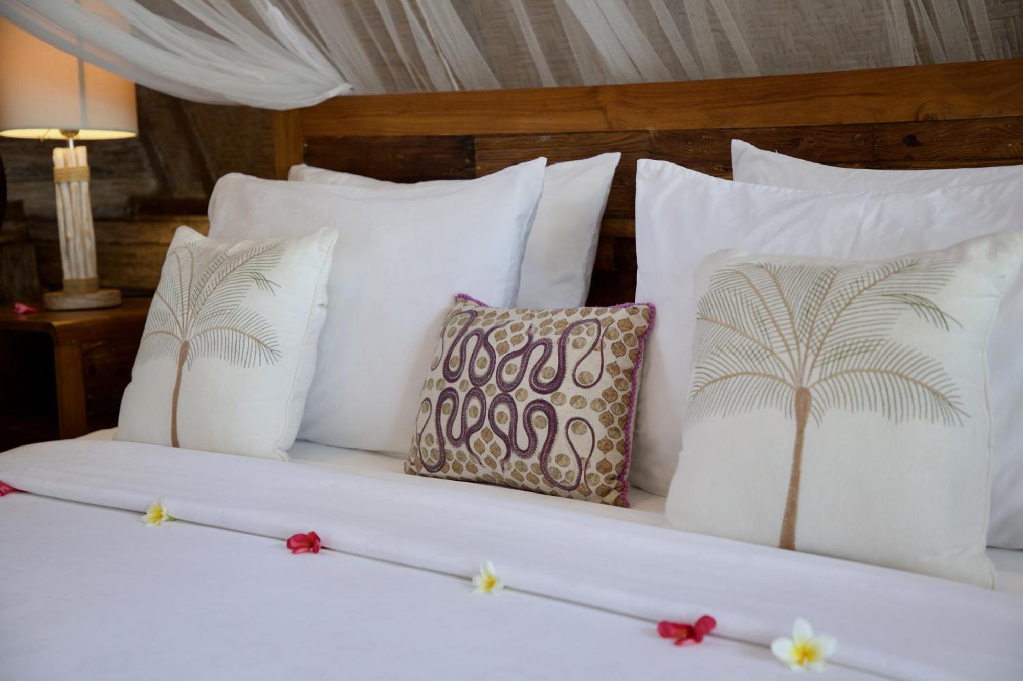 Villa Sunset Beach Τζίλι Τραγουανγκάν Εξωτερικό φωτογραφία