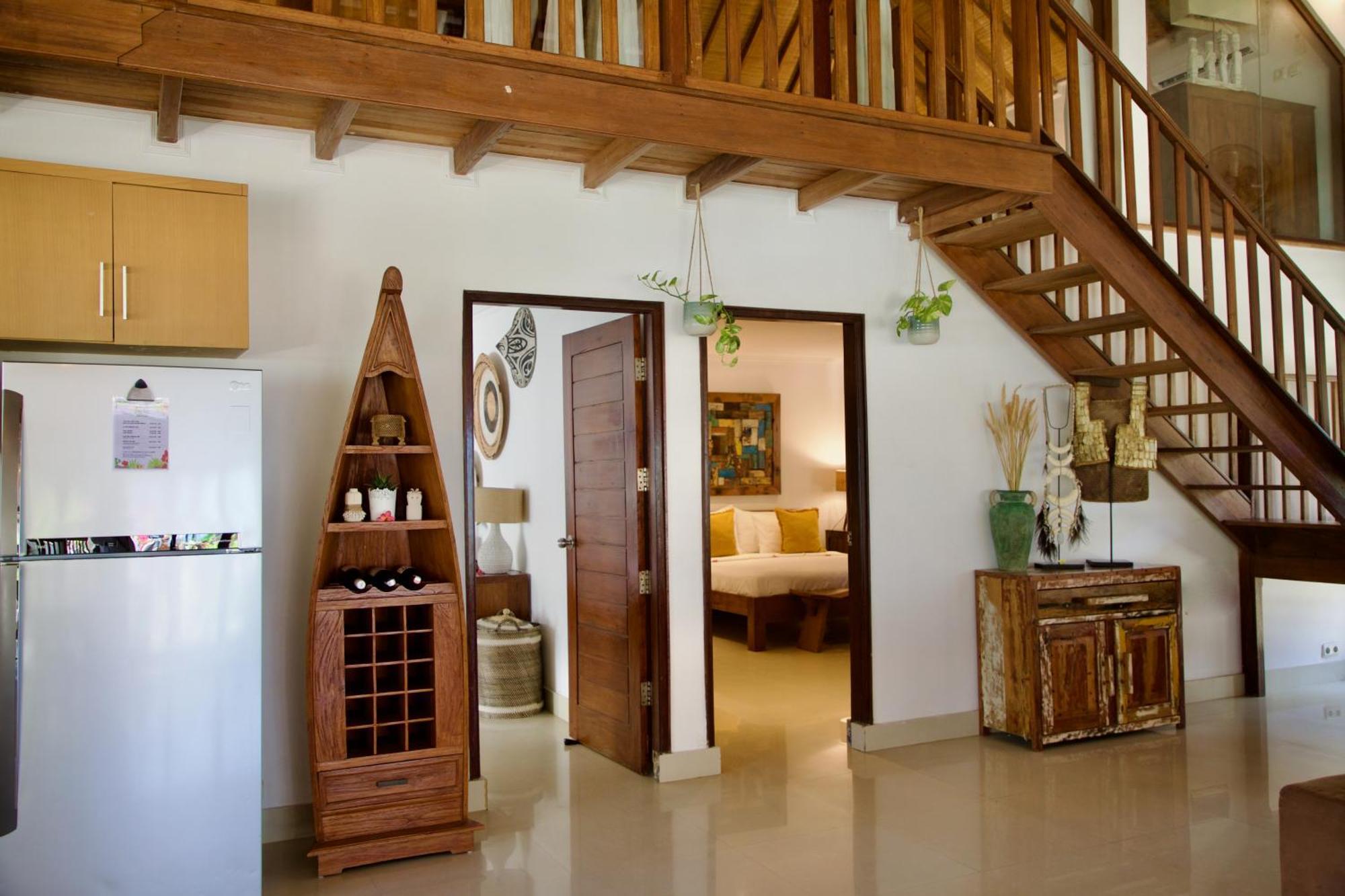 Villa Sunset Beach Τζίλι Τραγουανγκάν Εξωτερικό φωτογραφία