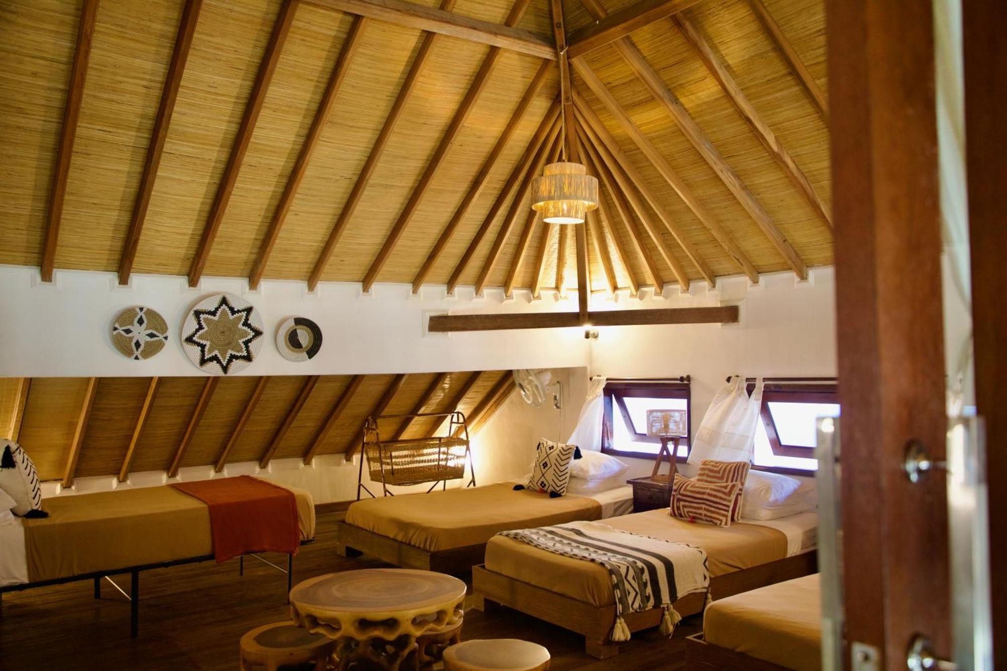 Villa Sunset Beach Τζίλι Τραγουανγκάν Εξωτερικό φωτογραφία