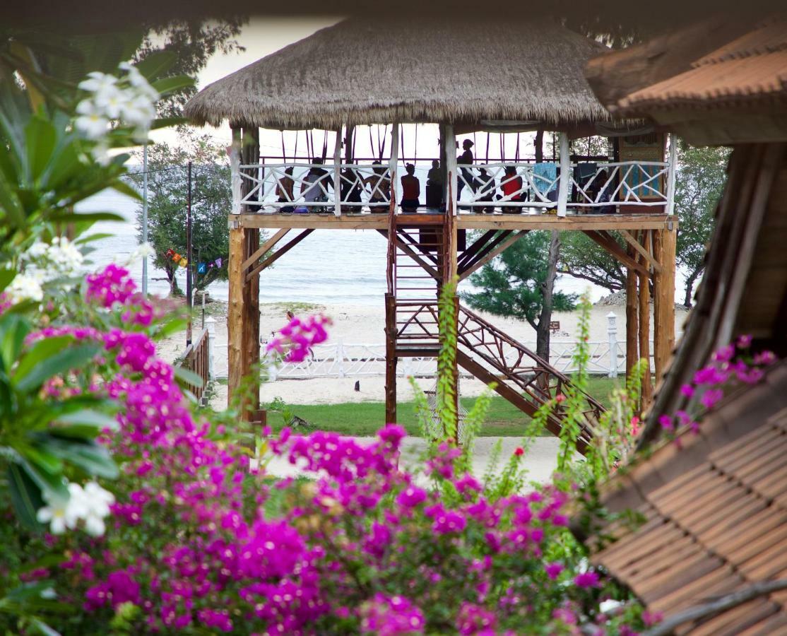 Villa Sunset Beach Τζίλι Τραγουανγκάν Εξωτερικό φωτογραφία